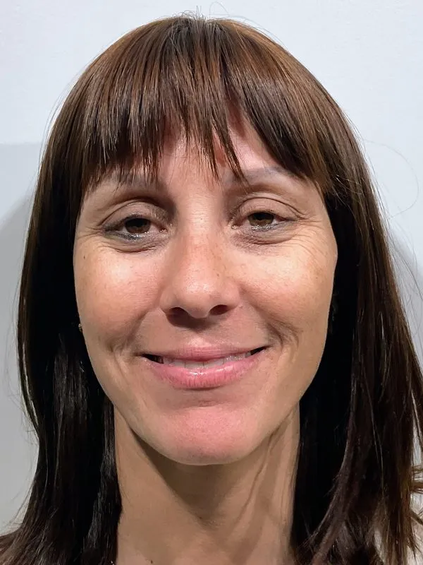 Sra. Valerie Caubarrere